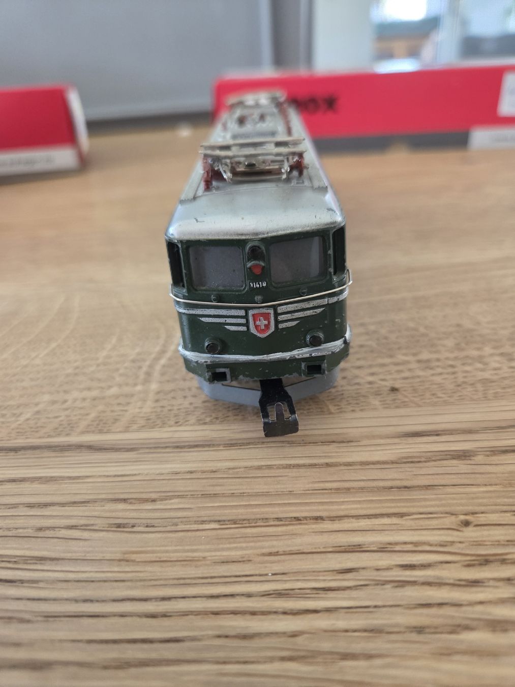 Märklin Modellini di ferrovie: Märklin Ae 6/6 SBB  – Usato da Berikon venduto da TopLok1 5