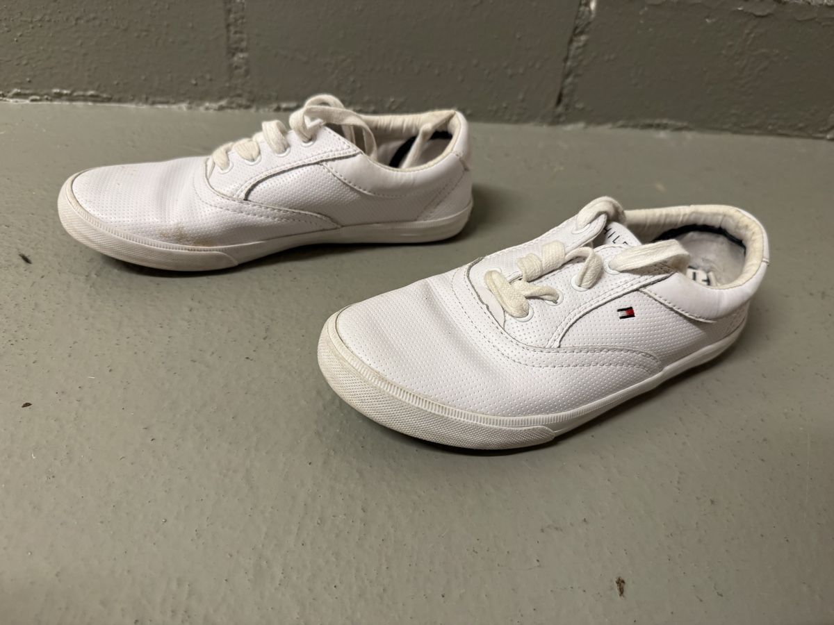 Tommy Hilfiger Scarpe per ragazzi: Kinder Schuhe Grösse 34 – Usato da Zürich venduto da MaSte 1