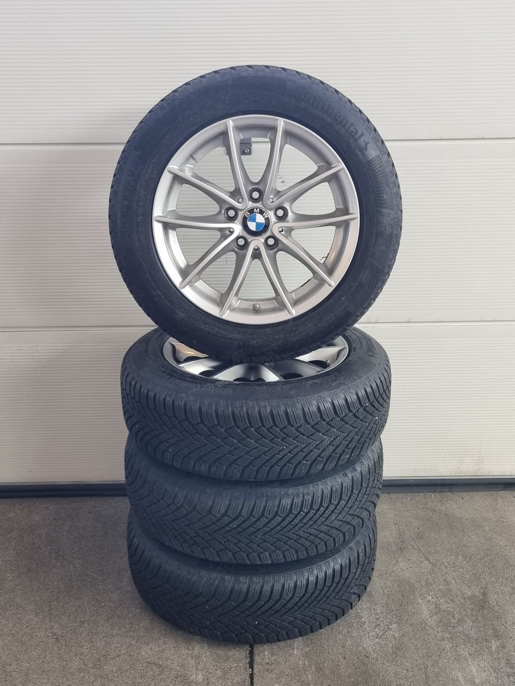 BMW Pneus & Kompletträder: BMW X3 älteres Modell Winterräder – Gebraucht aus Kirchdorf AG von Cartastic_AG