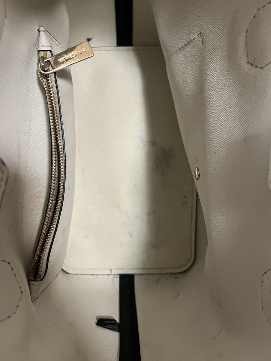 Michael Kors Borse da donna: Schwarze Michael Kors Tasche – anpassbar – Usato da Fällanden venduto da cece_ 2