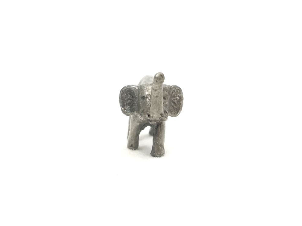 Solarleuchte Elefant Aus Harz – Deko & Beleuchtung Für Garten & Terrasse, 25 Cm, Wetterfest, Automatisch
