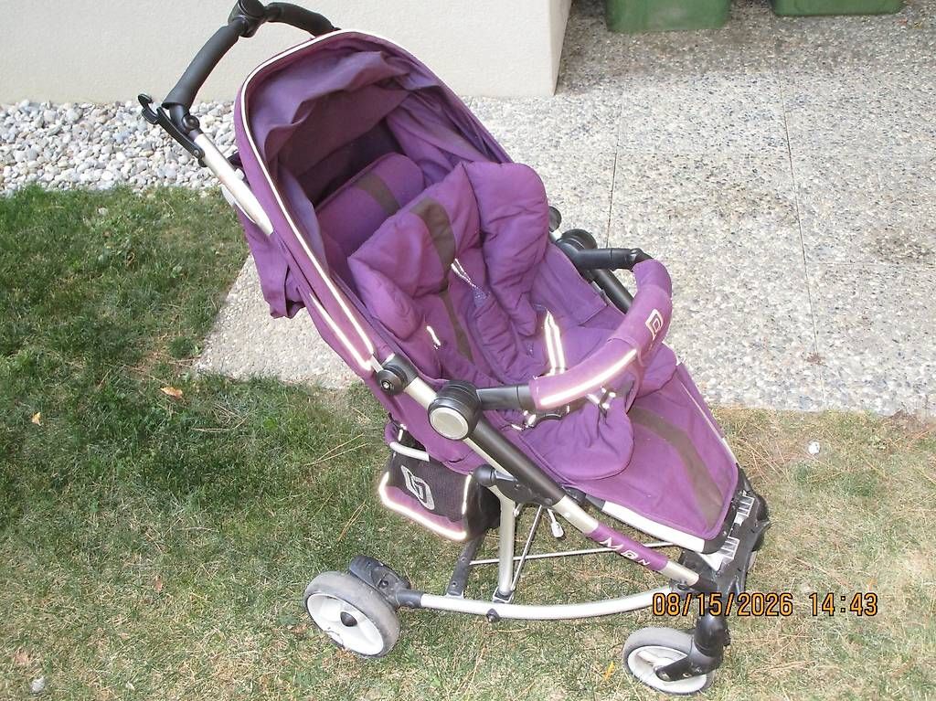 Kinderwagen: poussette cane – Gebraucht aus Clarens von krampou