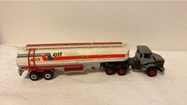 Elf Tanklastwagen Spielzeug 1/60