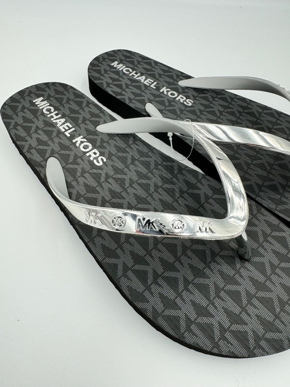 Michael Kors Scarpe da donna: Michael Kors Flip Flops Grösse 37 – Nuovo e nell'imballaggio originale da Wiedlisbach venduto da Sistershop 4