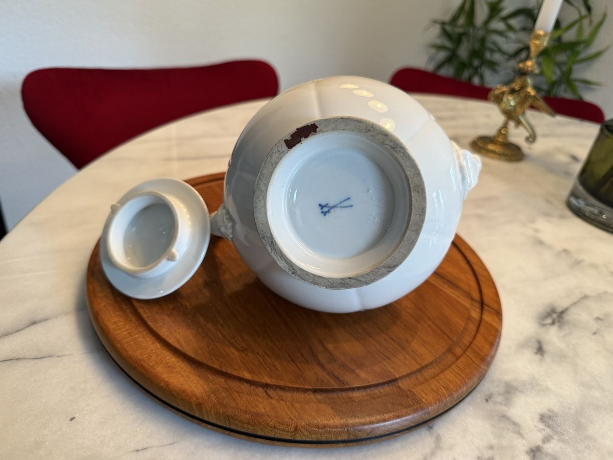 Teiere: Antike Teekanne aus Meissen – Usato da Aarburg venduto da Yula24 8