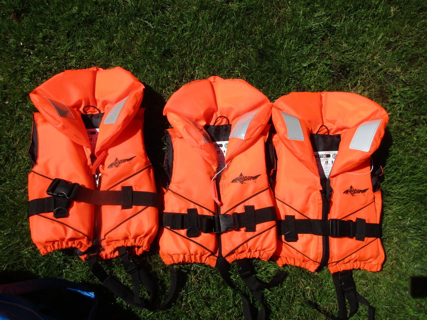 Gilets de sauvetage: 3x Kinder Schwimmweste – D'occasion à Ottikon par Locomotive01