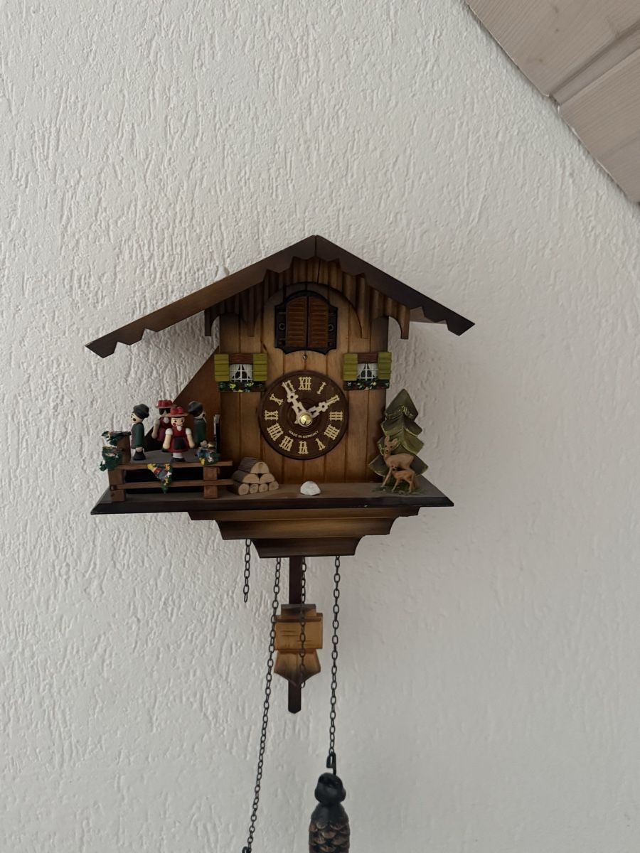 Orologi: Kuckucksuhr Holz Chalet Stil – Usato da Muhen venduto da lia_8nby 2