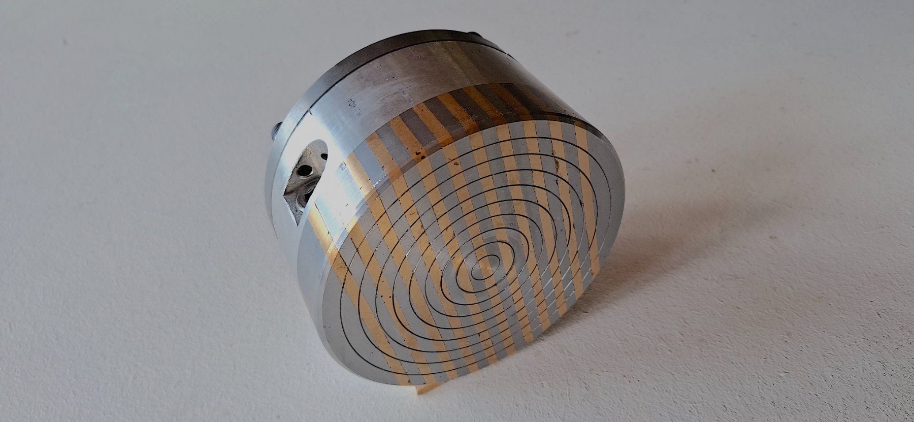 Schaublin Tutti gli attrezzi: Schaublin / Plateau magnétique / Magnetplatte – Usato da Tavannes venduto da valda