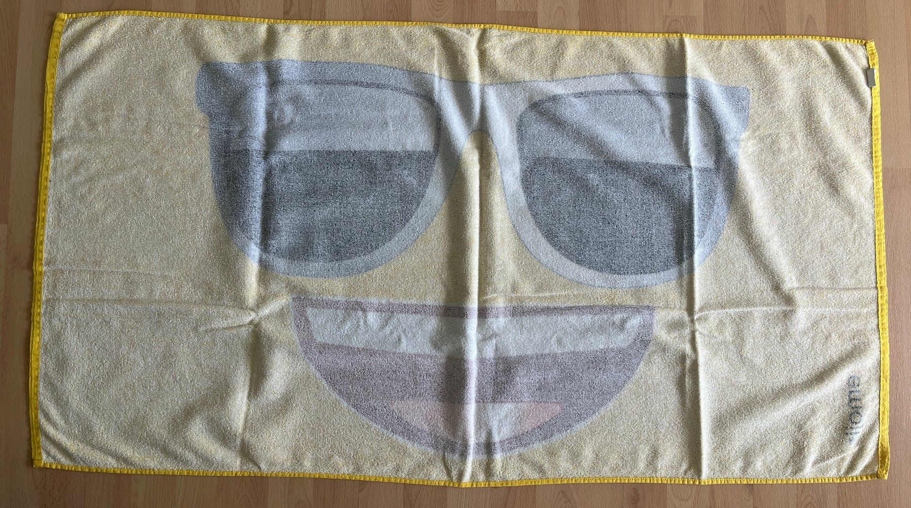 Coop Teli da bagno: Frottee / Badetuch, emoji, gelb – Usato da Zürich venduto da fbsm 1