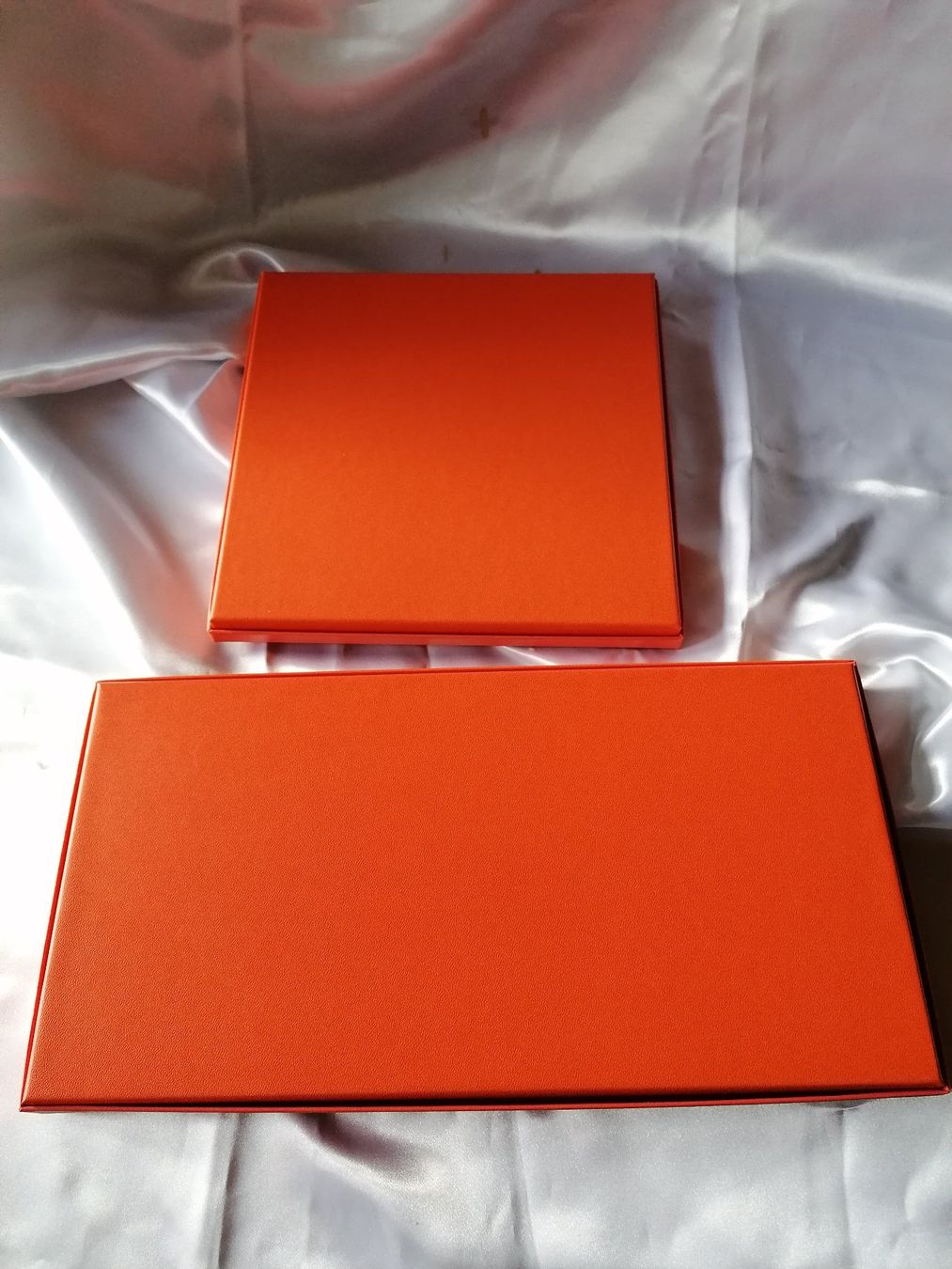 Tous les DVDs: HERMES Verpackungs Boxen – Neuf (Voir description) à Binningen par Smile-46 4