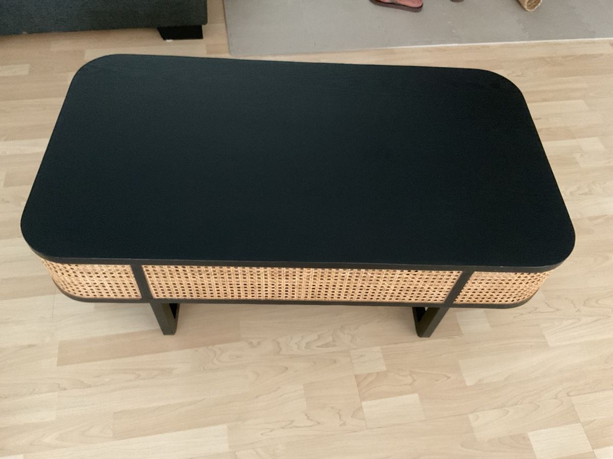 Mömax Tische: Couch Tisch  – Gebraucht aus Glattpark-Opfikon von Zizzo