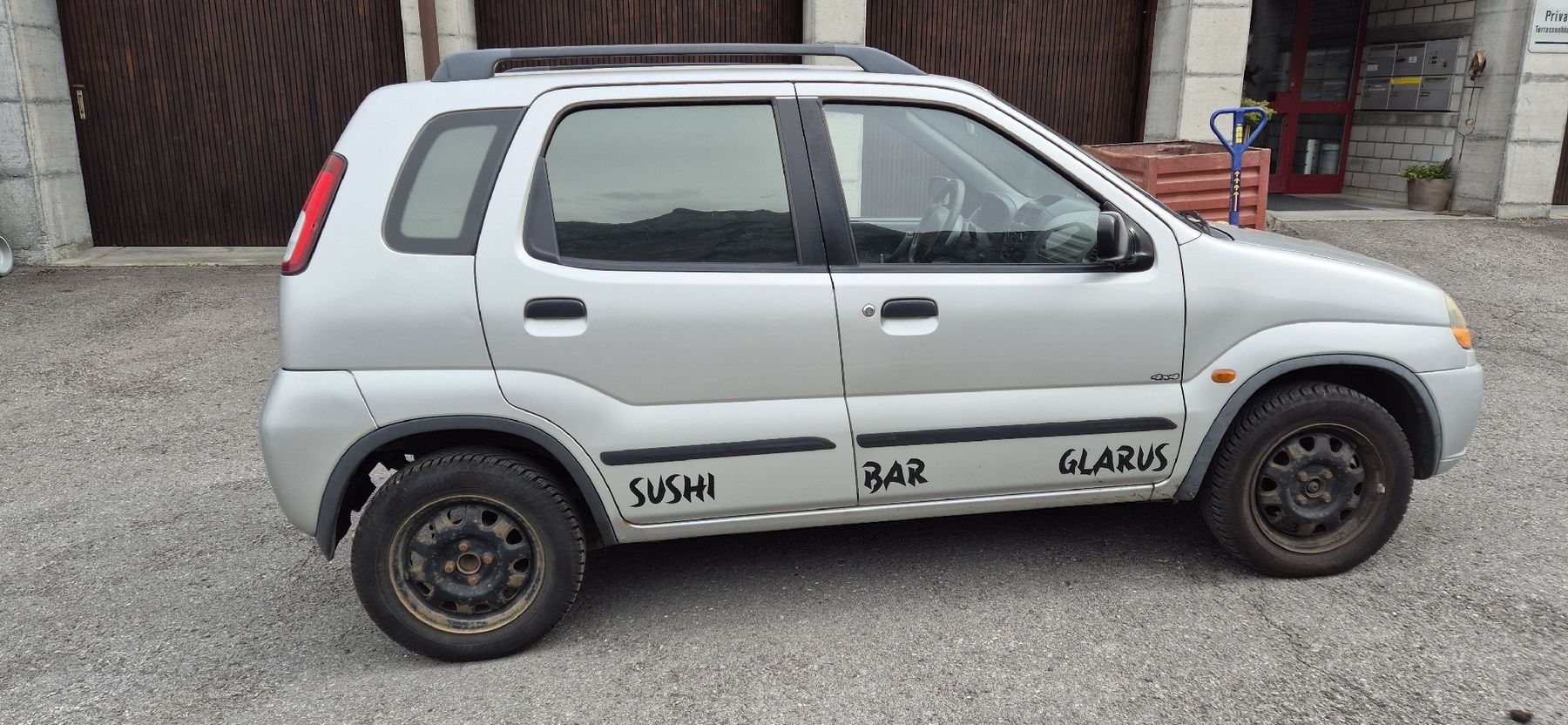 Suzuki Automobili: Suzuki Ignis 1.3  4WD – Usato da Glarus venduto da Unimog10 3