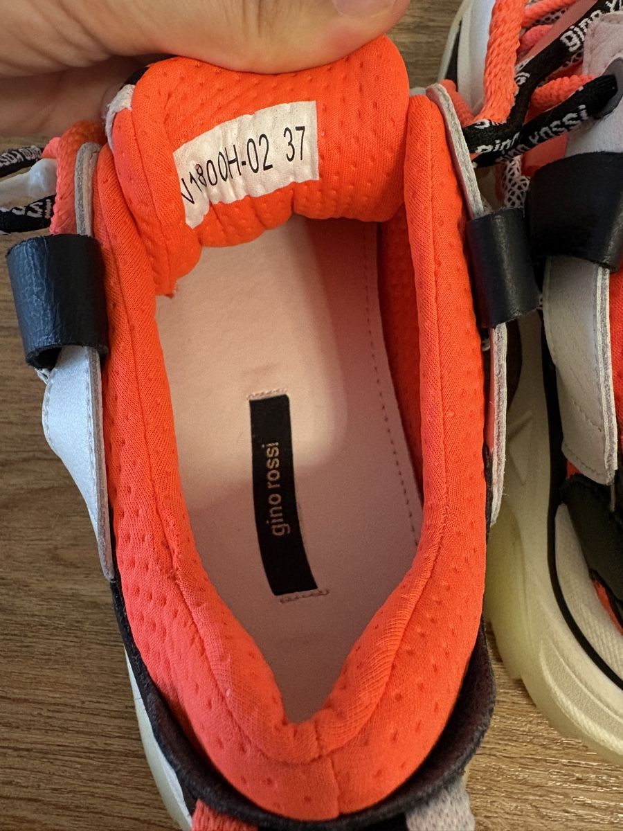 Damenschuhe: Gino Rossi Sneaker Grösse 37  – Gebraucht aus Emmen von dra_pn8b 3