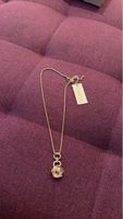 Schöne Kette mit Anhänger, Selektion, Goldfarben