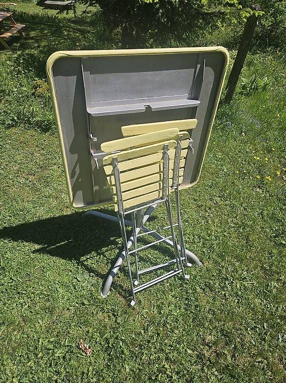 Bigla Set di tavolo e panche: Table de jardin BIGLA + 2 chaises – Usato da Rochefort venduto da matold 2