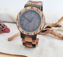 Quarz-Armband Uhr aus Holz im Vintage-Stil V349