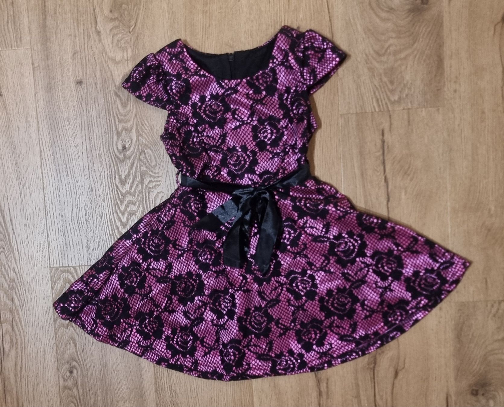 Kleider & Röcke: Festliches Kleid mit Spitze ca. 92 – Gebraucht aus Feusisberg von nijasci 1