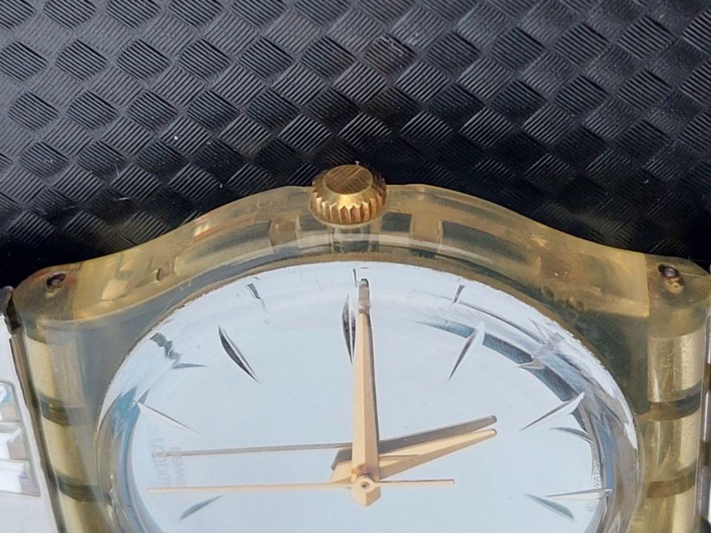 Swatch Orologi: SWATCH Cloesd Mirror GK 297 vintage – Usato da Oberdiessbach venduto da wasserfreak 7