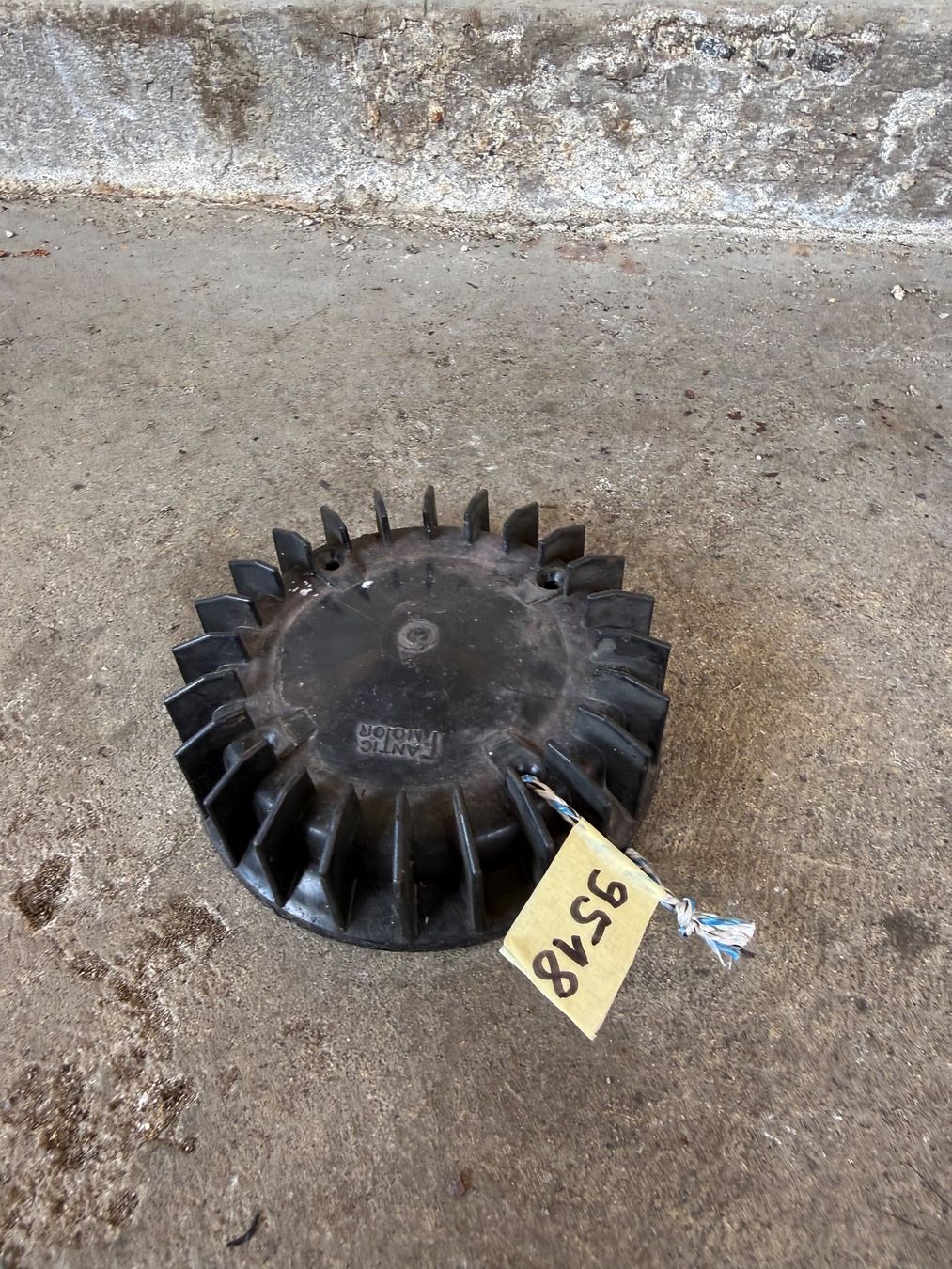 Fantic Mofa-Ersatzteile: Fantic Mofa Lüfterrad – Gebraucht aus Fahrni b. Thun von berger_tuning34 2
