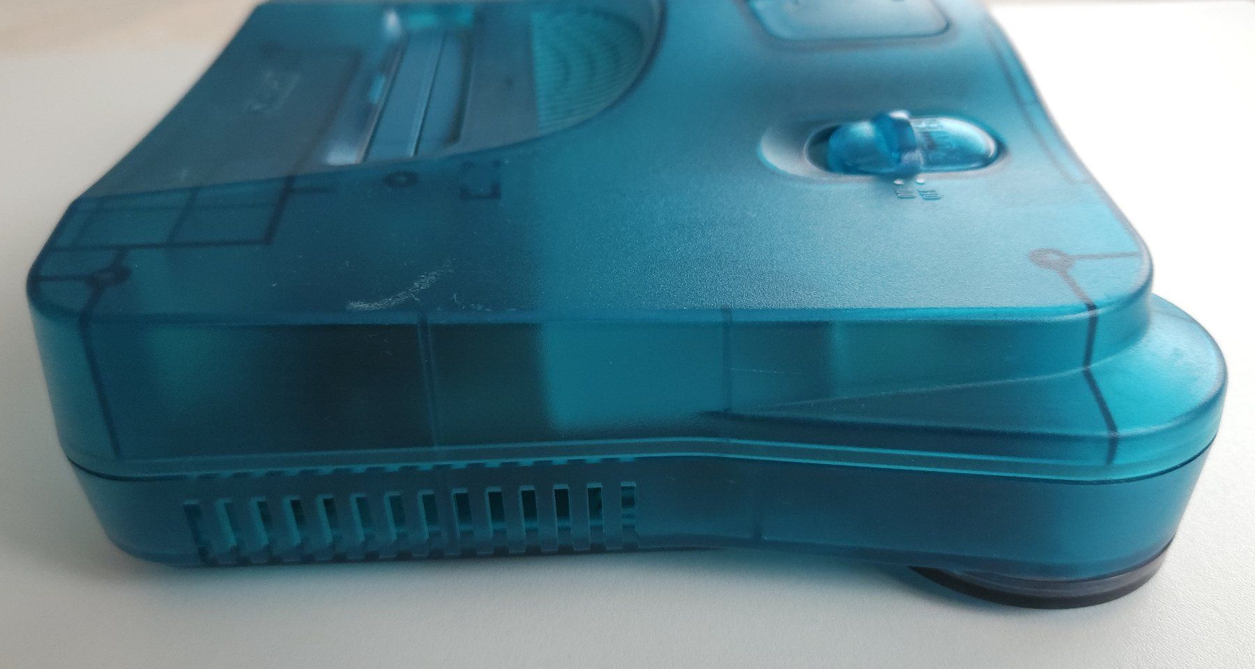 Nintendo Console: Konsole Nintendo 64 Ice Blue Funtastic + 3 Controllers – Usato da Autigny venduto da zel_gvl5 9