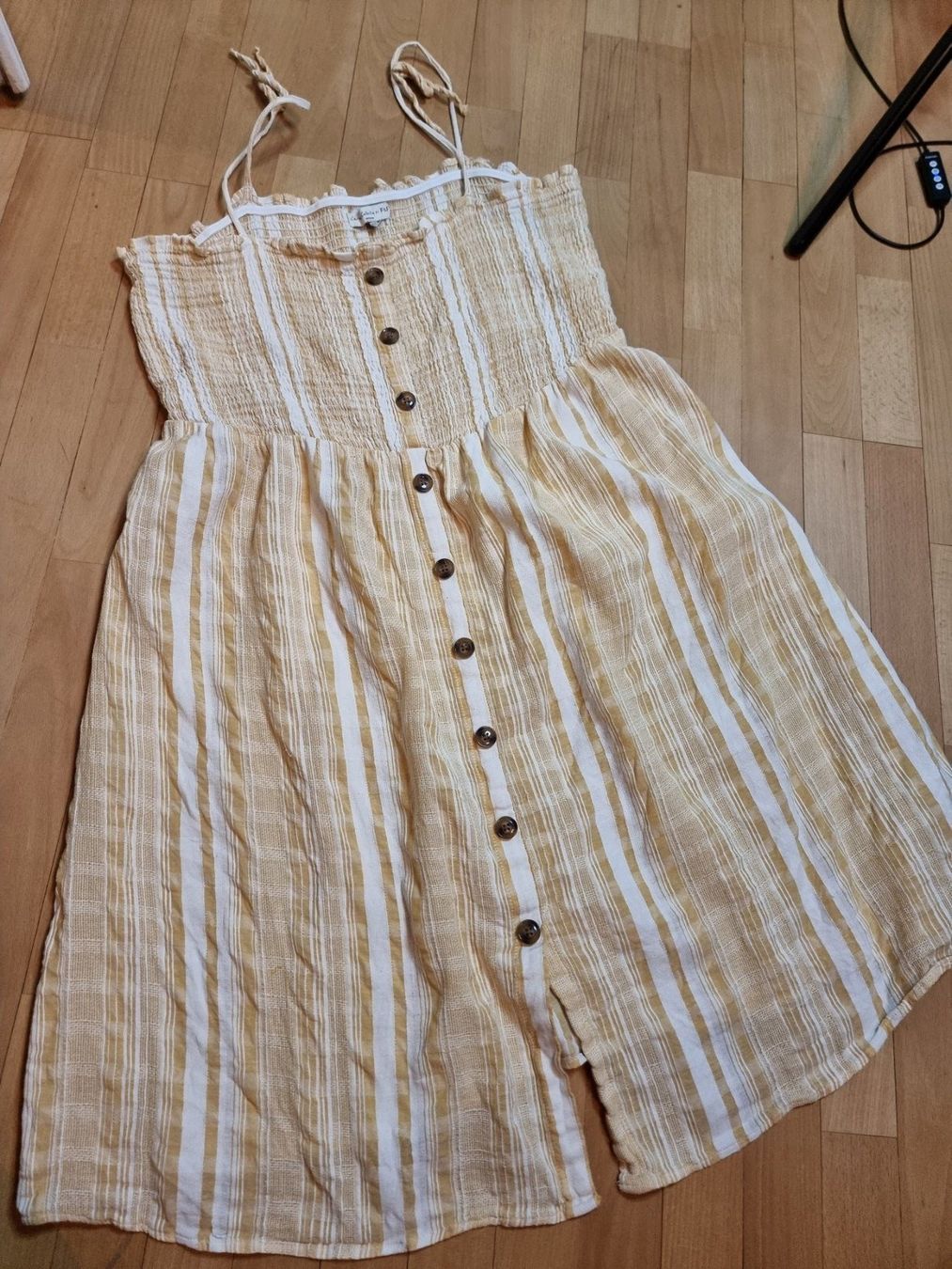 Vestiti: 🌺Kleid Größe XL🌺 – Usato da Wald ZH venduto da CapLux 1