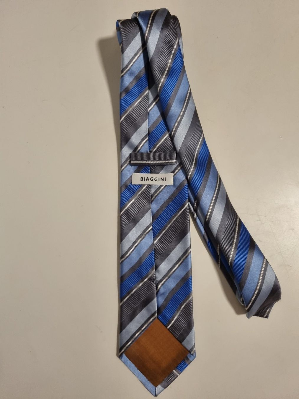 Cravatte: Krawatte Tie Biaggini 100% Seide – Usato da Basel venduto da coinseller_87 2