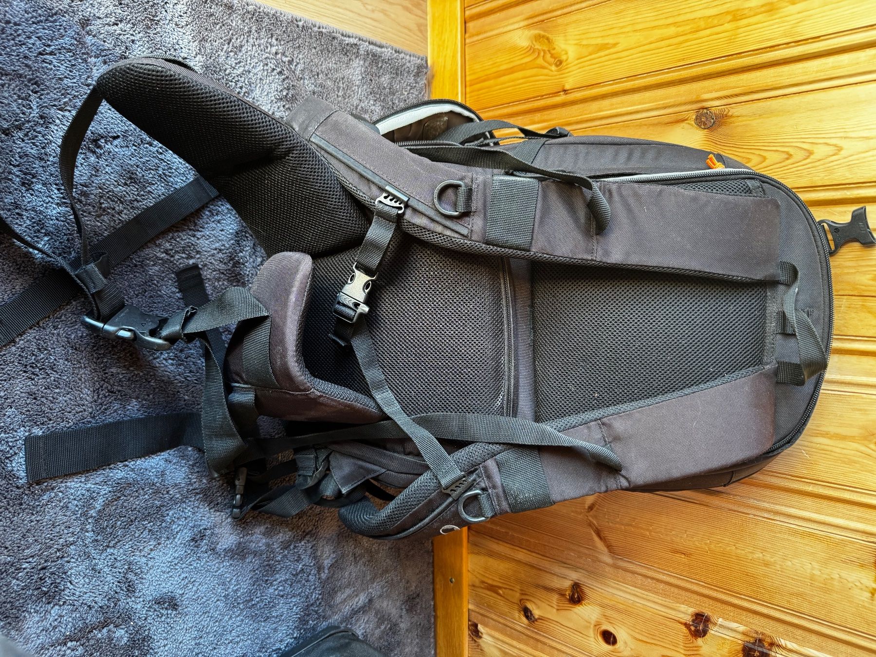 Lowepro Zaini: Lowepro sac à dos photo – Usato da Ovronnaz venduto da Etagne68 6