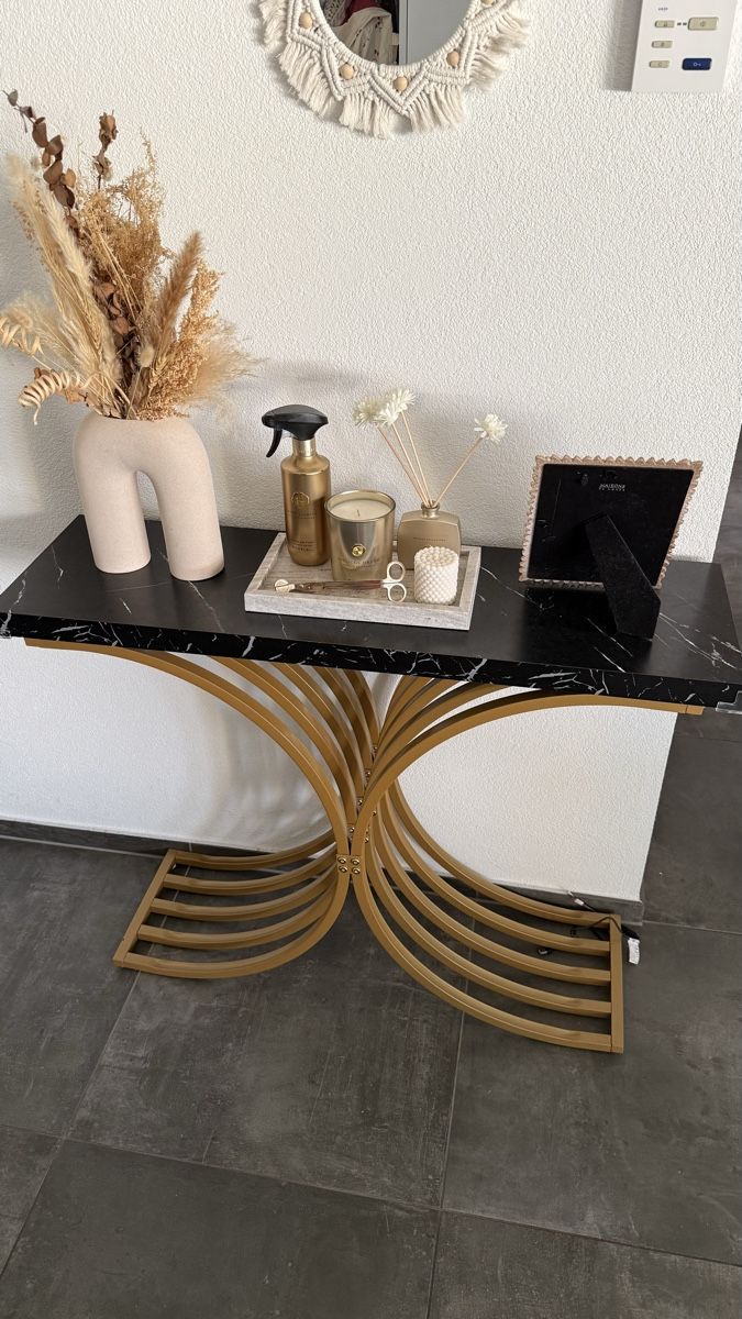 Cassettiere: Konsolentisch Marmoroptik Schwarz Gold – Usato da Studen BE venduto da Anna1818