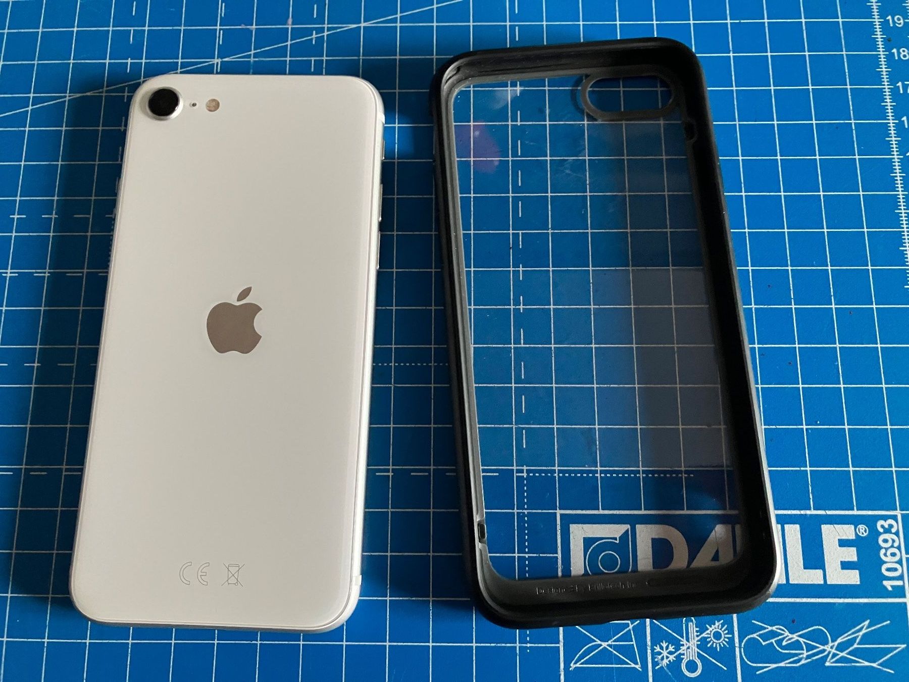 Apple Handys / Smartphones: Iphone Se (2020) 128Gb – Gebraucht aus Brunnen von Obw16 3