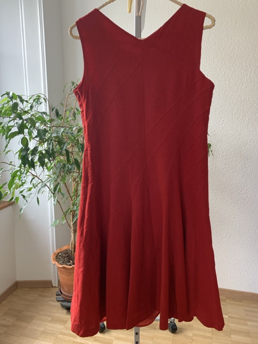 Vestiti: Robe en lin rouge Julie JM Mitchell, taille S – Usato da St-Imier venduto da gui_6b6f 3