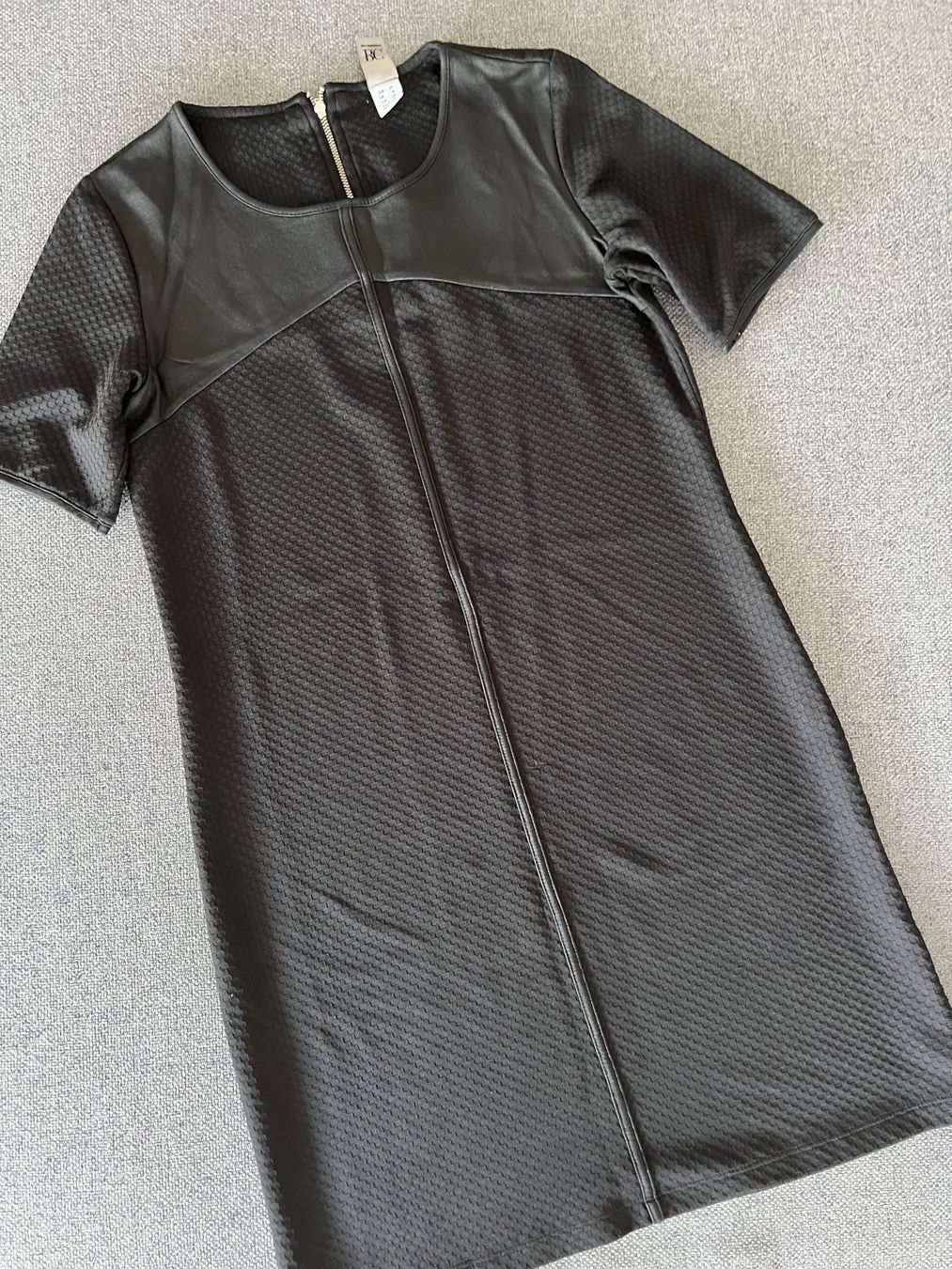 Vestiti: Kleid BC 34 schwarz – Usato da Kloten venduto da now20160