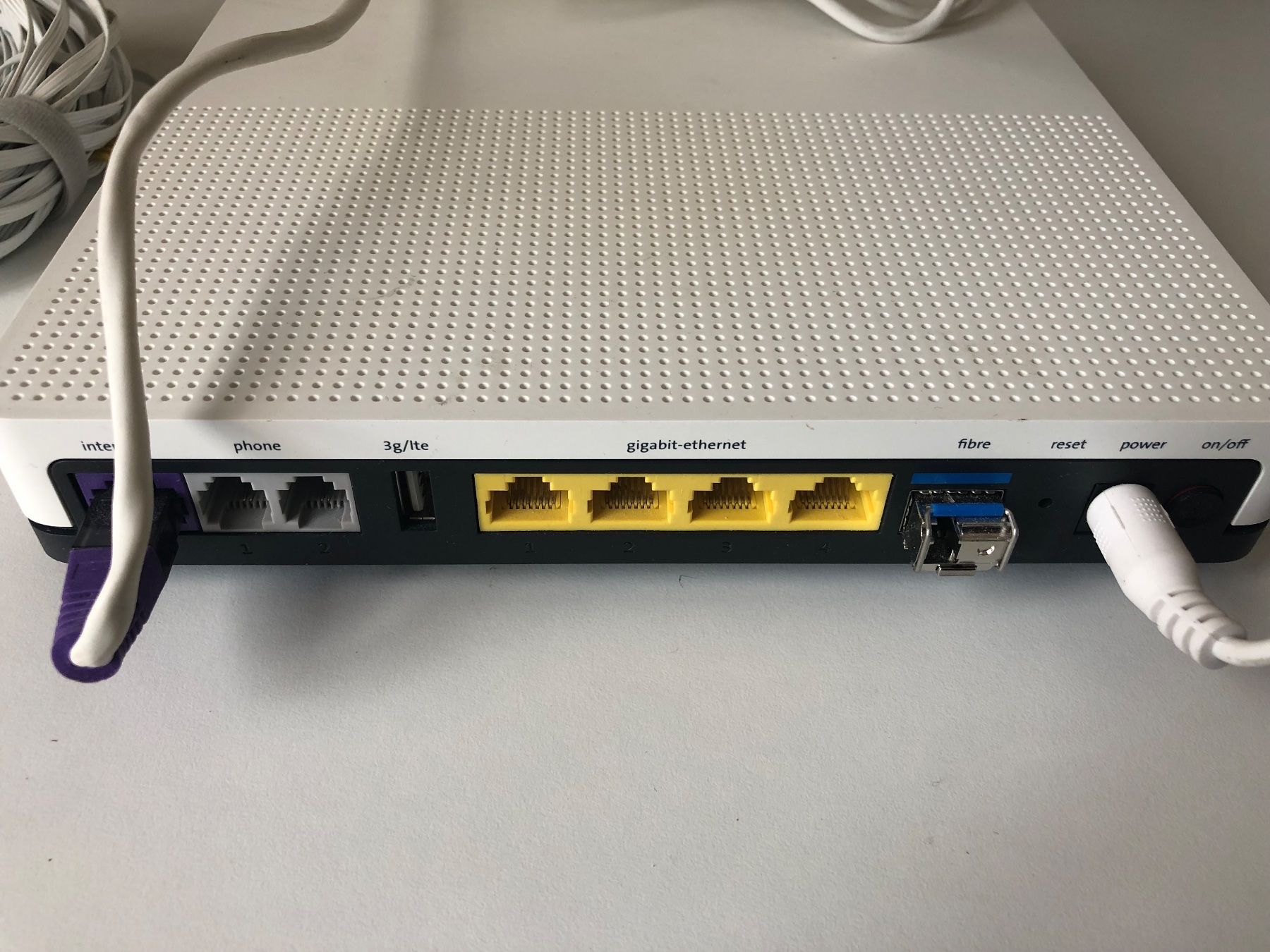 Swisscom Modem & Router: Internet Router, Internet-Box – Usato da Rothenburg venduto da RaSab 1