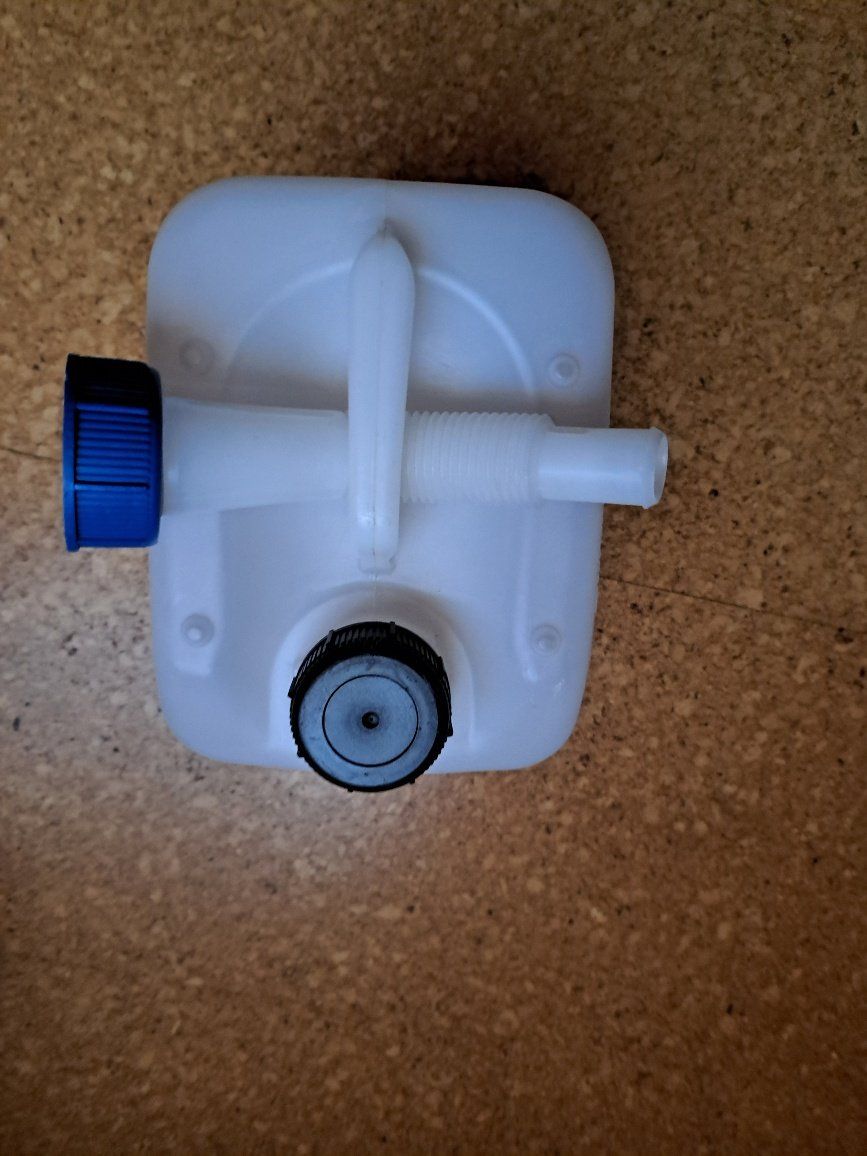 Tanks, Kanister & Leitungen: Plastikkanister 5 – Gebraucht aus Schüpfheim von madeleine69 1