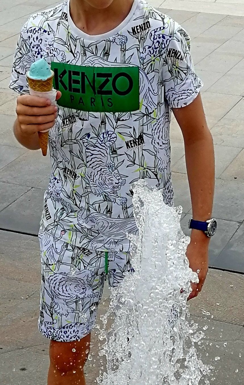 Kenzo Camicie, T-shirt & Polo: Kenzo Sommershirt 128 – Usato da bazenheid venduto da salerno007