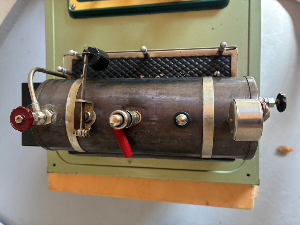 Kits de montage: Dampfmaschine mit Transmission – D'occasion à Uznach par Kas-Fri 6