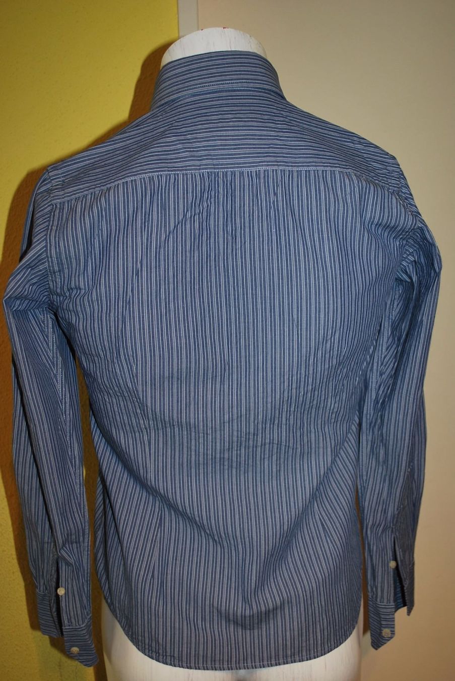 Balmain Camicie: BALMAIN Chemise / Hemd  taille / Grosse 38 (S) – Usato da Cossonay-ville venduto da Super-Price-Quality 2