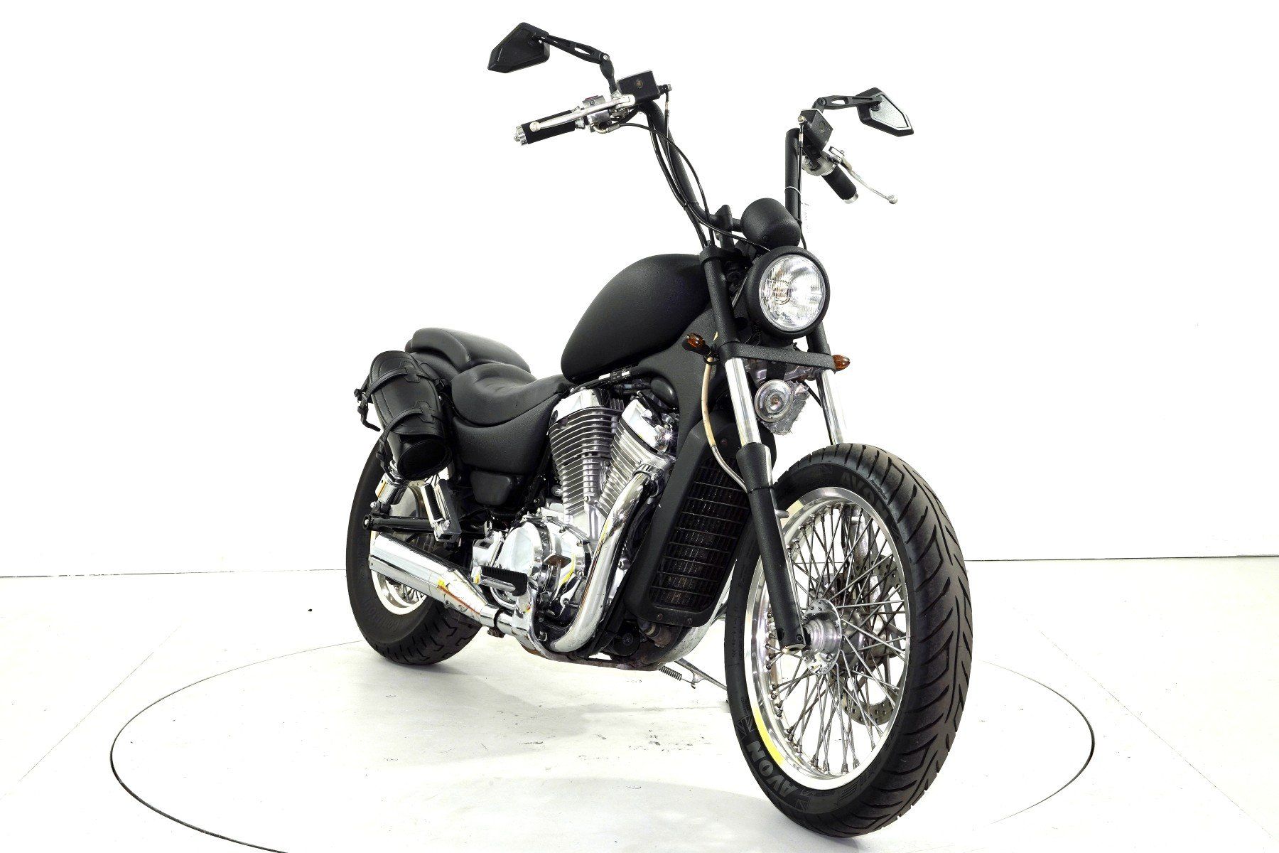 Suzuki Cruisers: Suzuki VS 750 – D'occasion à Winterthur par MCW 2