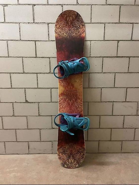 Snowboard & Bindings 1