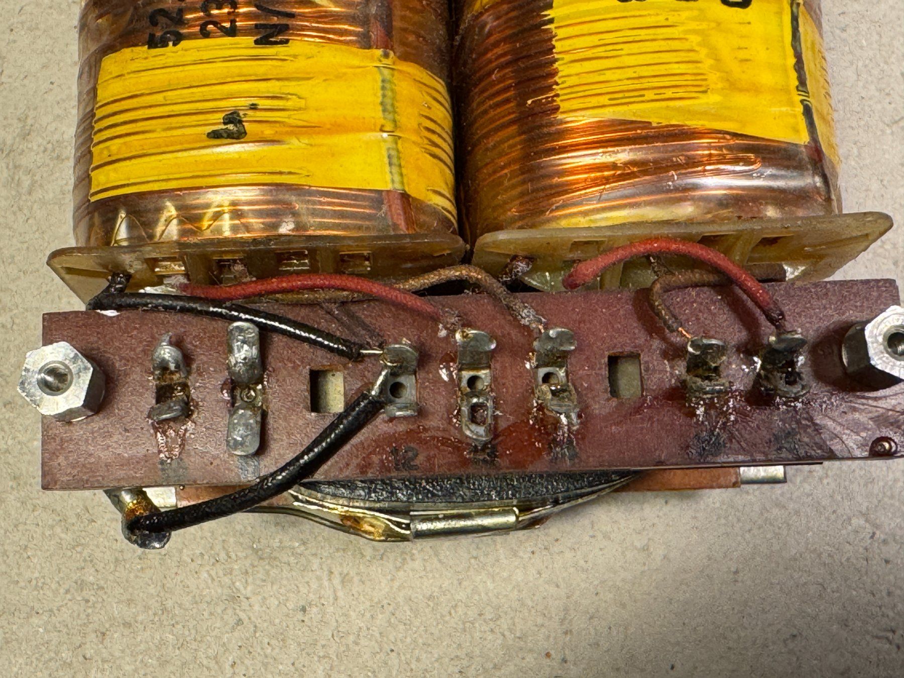 Telefunken Componenti elettronici: Netztrafo von Telefunken Empfänger E-1501 – Usato da Ins venduto da funkflieger 9