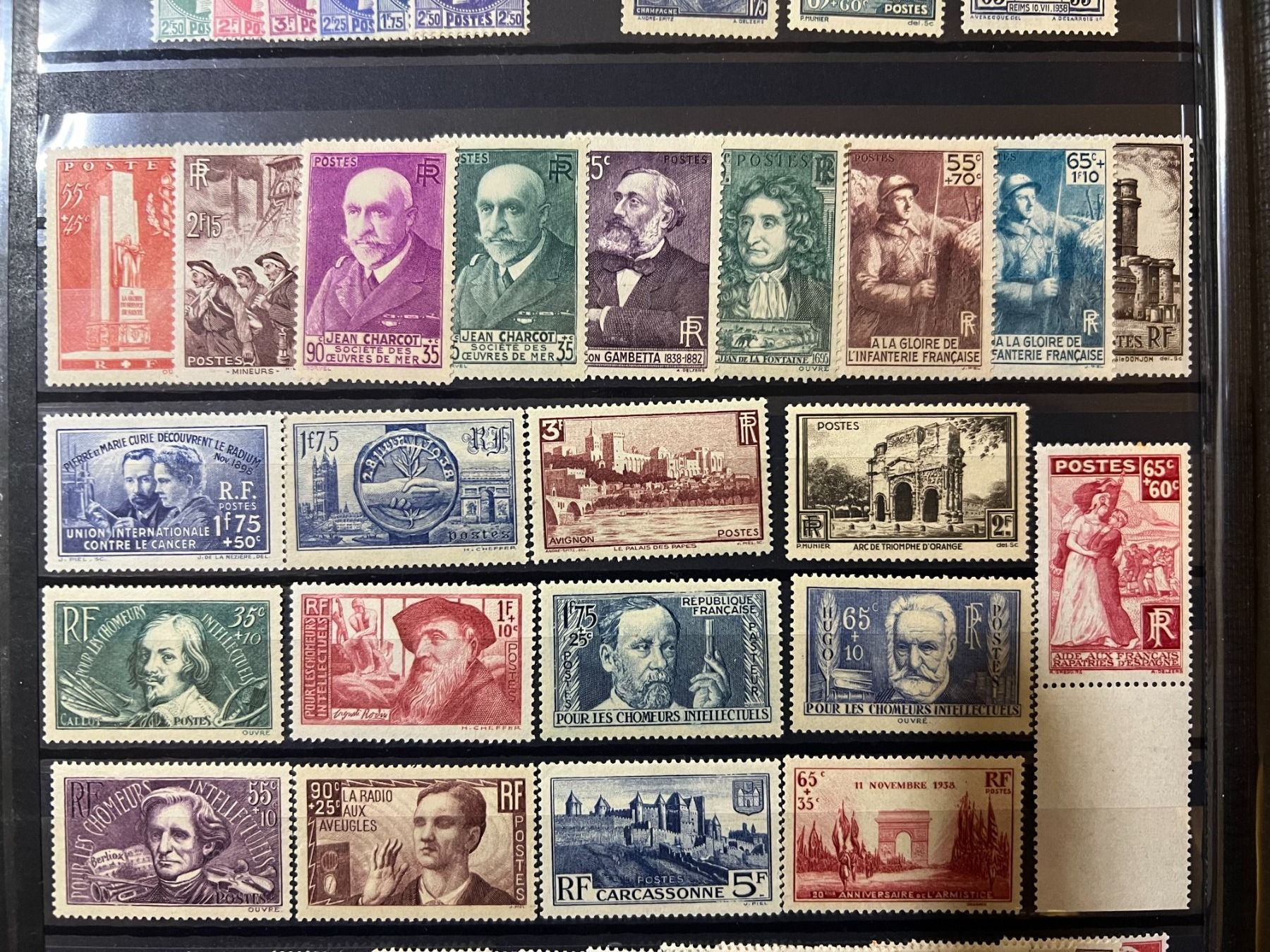 Tutti i francobolli: () Année complète 1938 Neufs** – Nuovo e nell'imballaggio originale da Lausanne venduto da ffhoud 2