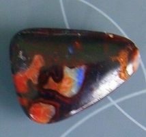 🔥 Boulder Opal Edelstein, rot/blau, Top Schliff, Rarität...