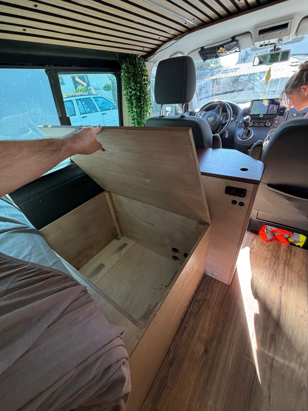 VW Camping Fahrzeuge: T5.2 Camper – Gebraucht aus Full-Reuenthal von halle46 8