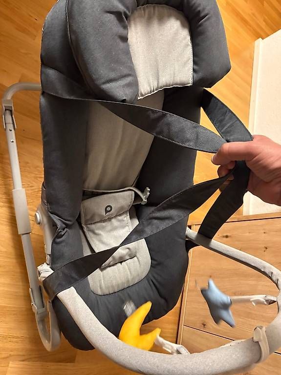 Sdraiette & Sdraiette a dondolo: Berceau bébé transportable – Usato da Fribourg venduto da Sbcaro 2