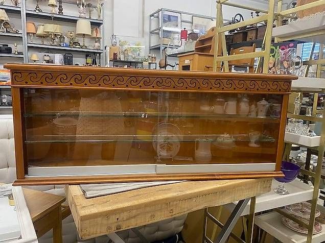 Vetrine: Wunderschöne alte Vitrine - Kirschholz (?) – Usato da Steinhausen venduto da einzelstueck-brocki