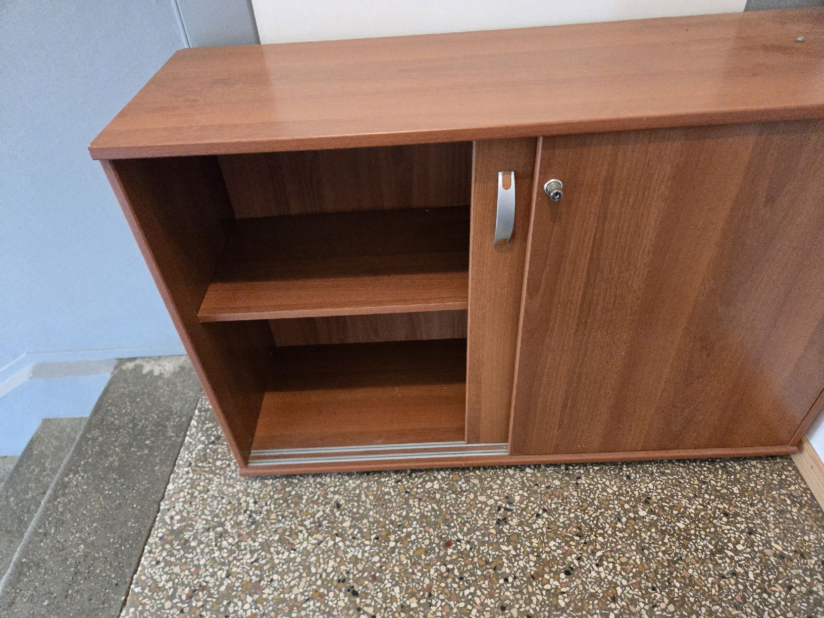 Commodes: Sideboard Holz Nachbildung  – D'occasion à Grünenmatt par Brauni2 2