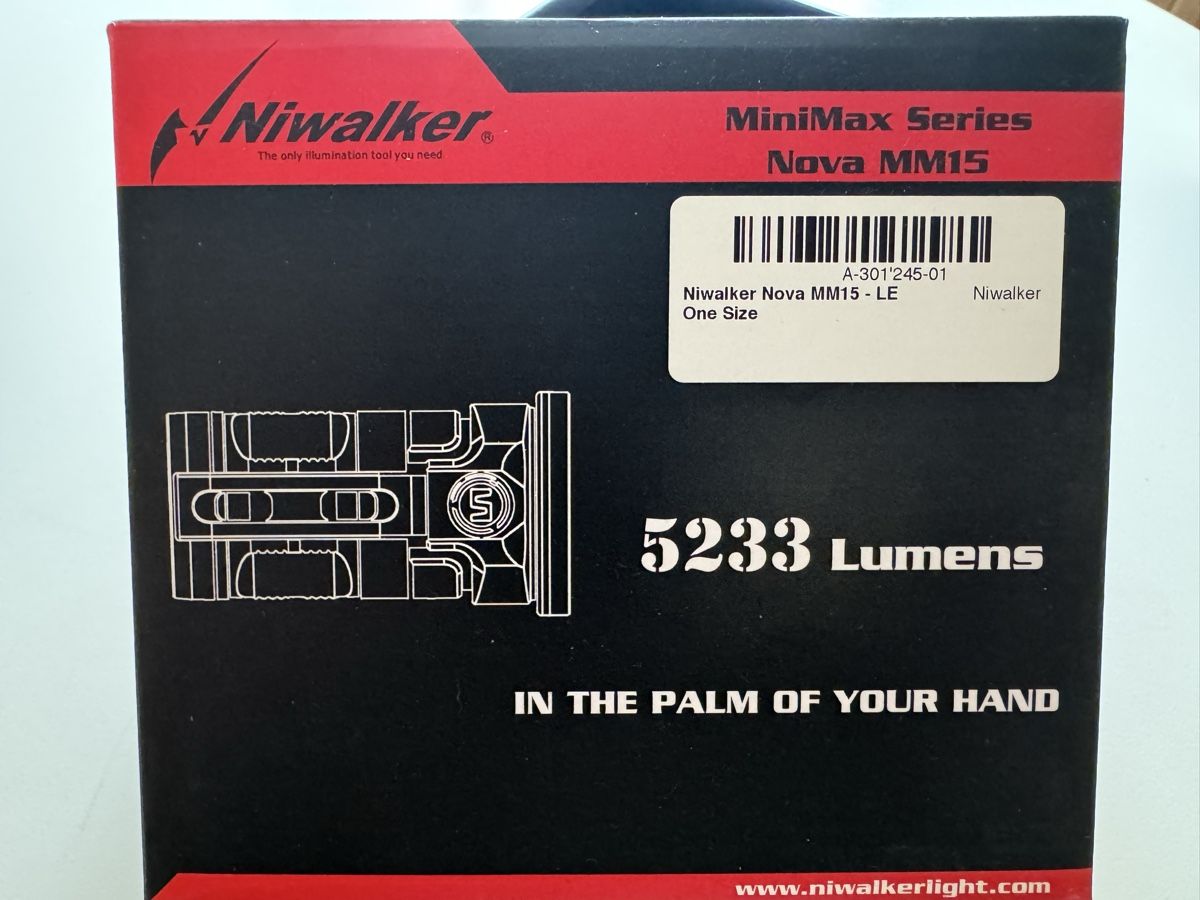 Lampen: Niwalker Taschenlampe 5233 Lumen – Neu (gemäss Beschreibung) aus Bäretswil von reb65
