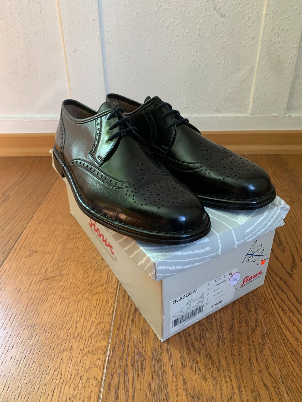 Scarpe da uomo: Sioux Glasgow Leder black Size 10.5 – Nuovo e nell'imballaggio originale da Zürich venduto da finsti