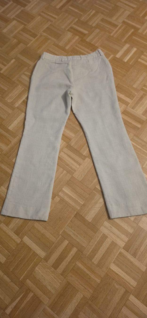 Akris Pantaloni: Akris Hose beige Grösse 38  – Usato da St. Gallen venduto da mania03 4