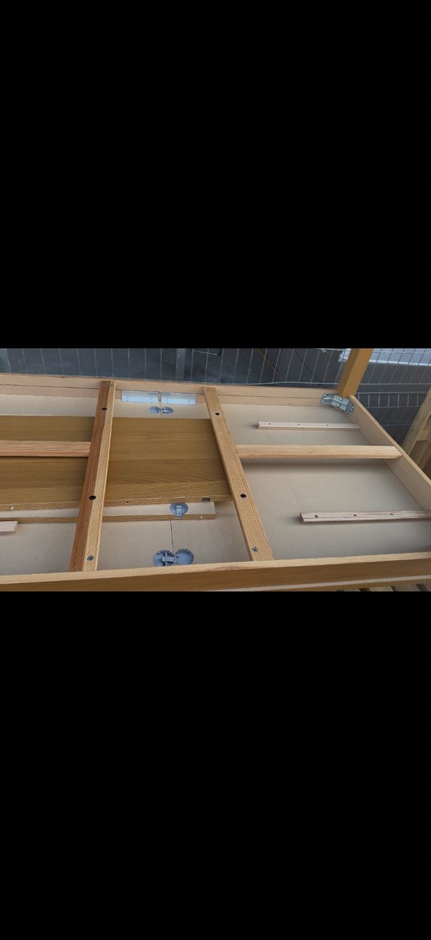 Tavoli: Dining Table Wooden Extendable Good Condition – Usato da Winterthur venduto da Yamat0Damash1 5