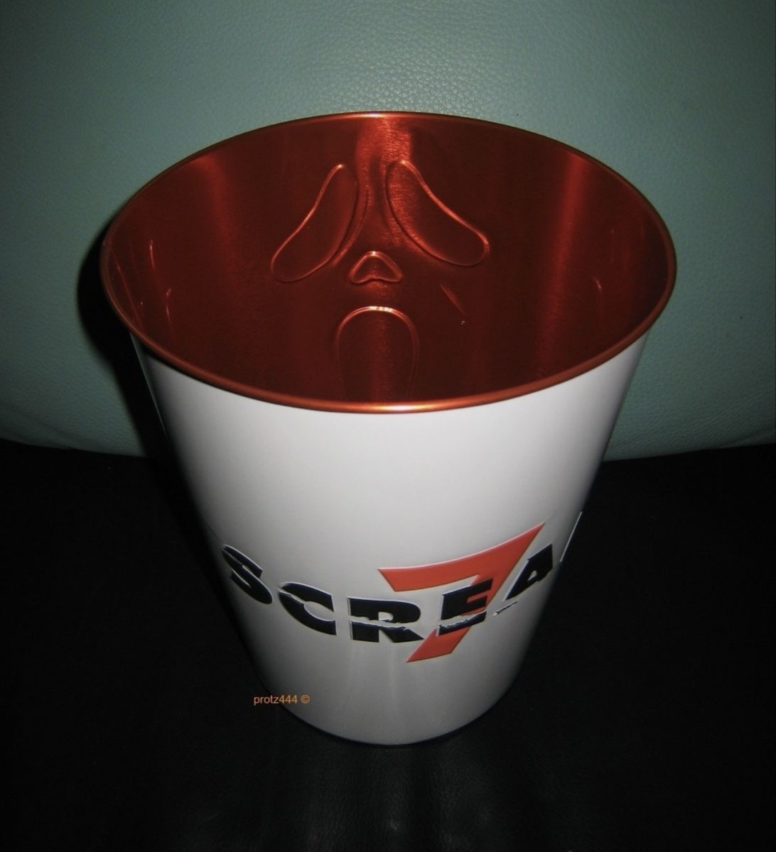 Contenitori & Simili: Limitierter Scream popcorn becher  – Usato da Rheinfelden venduto da mak_y99y 2